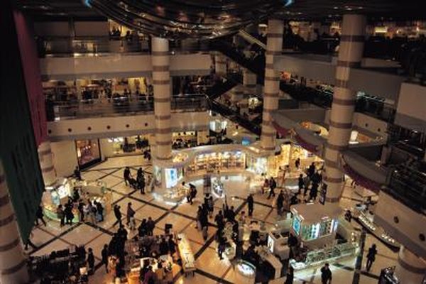Photos.com/Photos.com/Getty Images Los objetivos del currículum vítae para el sector del comercio minorista deben adaptarse a los deberes de la posición ofrecida.