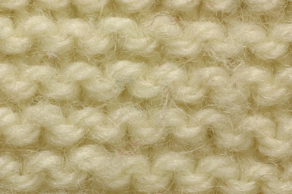 La tela recién tejida puede formar pelusas luego de algunos lavados.