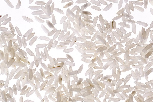 El arroz de grano largo sirve como un interesante material para joyería.