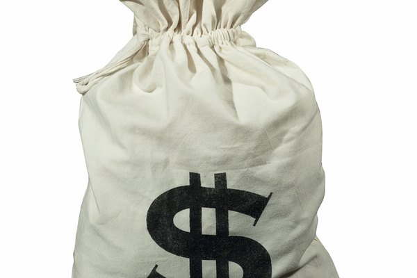 Un disfraz de bolsa de dinero es fácil de hacer.