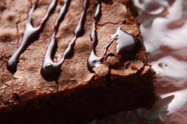 Jupiterimages/Photos.com/Getty Images Las opiniones de salud favorables sobre el consumo moderado de chocolate pueden hacerlo aún más popular.