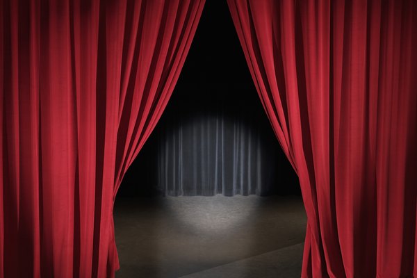 El acordelado italiano es lo que hace que las cortinas de un escenario se abran de la forma en que lo hacen.