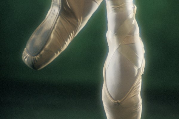 Debes tener muy buena fuerza de piernas y pies para poder bailar en zapatillas de puntas.