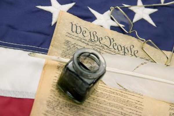 Jupiterimages/liquidlibrary/Getty Images El poder requiere del consentimiento de los subordinados, como descubrió el Rey Jorge III cuando colonos estadounidenses declararon su independencia de Inglaterra.