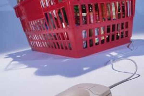 Comstock/Comstock/Getty Images Si tienes un producto que deseas vender en línea, puedes hacerlo mediante la creación de una tienda virtual.