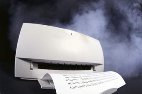 Hemera Technologies/Photos.com/Getty Images Antes de elegir una impresora para tu negocio, primero debes determinar el tipo de tinta que mejor se ajuste a tus necesidades.