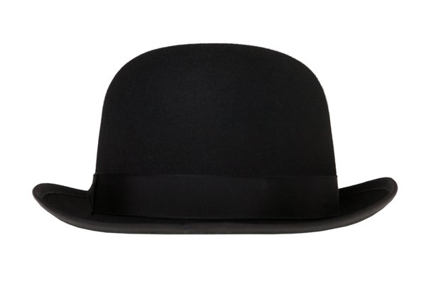 El bombín es uno de los estilos de sombreros más sencillos de formato libre.