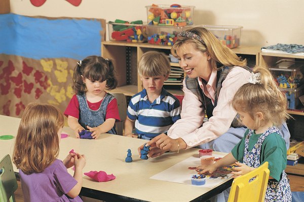 Enseñar números pares e impares ayuda al aprendizaje de las habilidades matemáticas complejas mientras los niños crecen.
