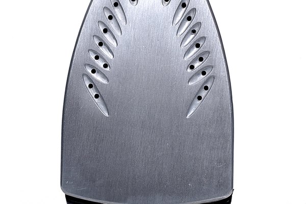 Usa el calor de una plancha para sellar una bolsa.