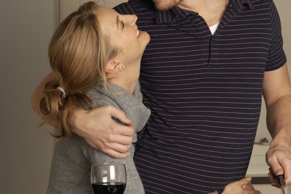 Tal vez disfrutes de una copa de vino con la cena, pero quita cualquier tentación posible de casa.