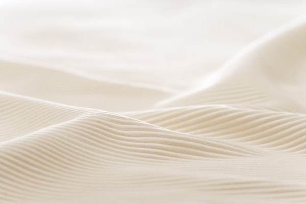 Las telas hechas de una mezcla de algodón y poliéster tienen sus ventajas y desventajas.