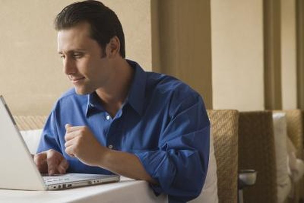 Comstock Images/Comstock/Getty Images No te esfuerces en explicar las razones por las que dejaste tus trabajos anteriores en tu currículum.