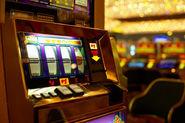 Las máquinas tragamonedas son el juego más popular del casino.