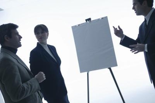 Comstock/Comstock/Getty Images La función principal de una agencia de publicidad es trabajar contigo para desarrollar una campaña publicitaria.