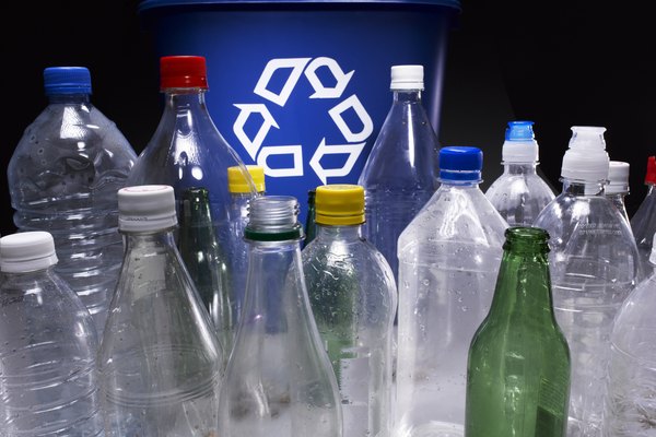 Las botellas de plástico tienen una segunda vida.
