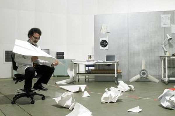 Michael Blann/Lifesize/Getty Images Un prototipo operativo es un posible resultado de un proyecto y se dejará constancia de ello en la declaración del alcance.