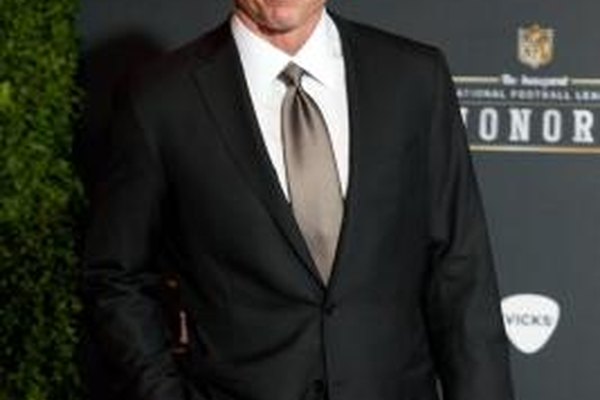 Joey Foley/Getty Images Entertainment/Getty Images Troy Aikman tuvo una carrera de Salón de la Fama como un mariscal de campo, y se valió de ese éxito para conseguir un trabajo lucrativo como comentarista de la NFL.