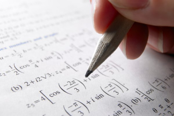 Si bien es más desafiante, es posible calcular funciones trigonométricas sin la ayuda de una calculadora.