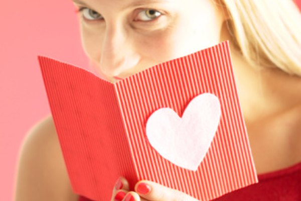 Un poema de amor celebra al objeto de tu afecto.
