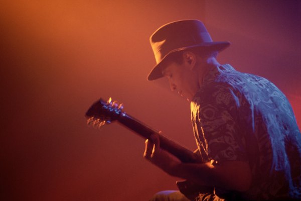 La guitarra eléctrica a menudo se usa en la música blues.