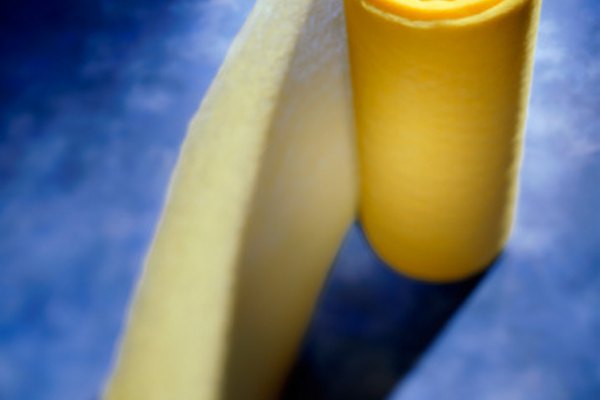La fibra de vidrio se usa como aislante y para coches de carrera.
