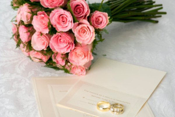 El papel albanene se puede utilizar en las invitaciones de bodas.