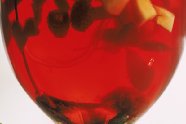 El colorante rojo 40 se utiliza comúnmente en alimentos y bebidas.