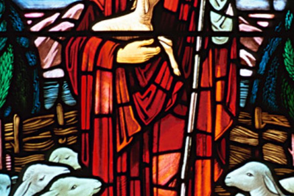 Un cayado de pastor es un objeto común en las imágenes religiosas.