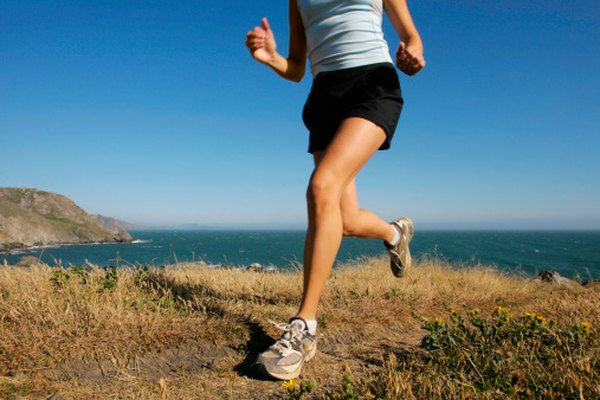Correr es una buena manera de ejercitarse mientras mantienes la calma.