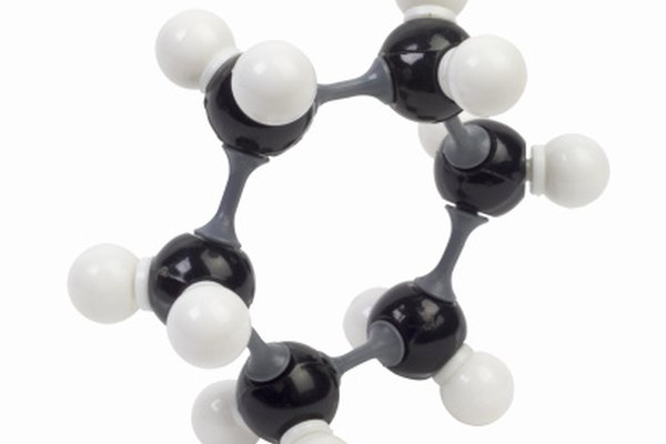 Hay muchas moléculas con estructuras cíclicas o con forma de anillo.