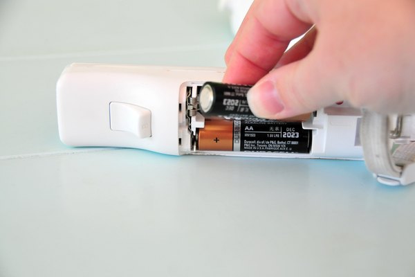 How to Fix a Nunchuk for the Wii | It Still Works