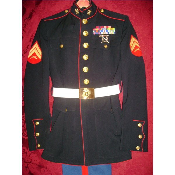 How to Attach the Belt on a Blue Marine Dress Uniform | Our Everyday Life