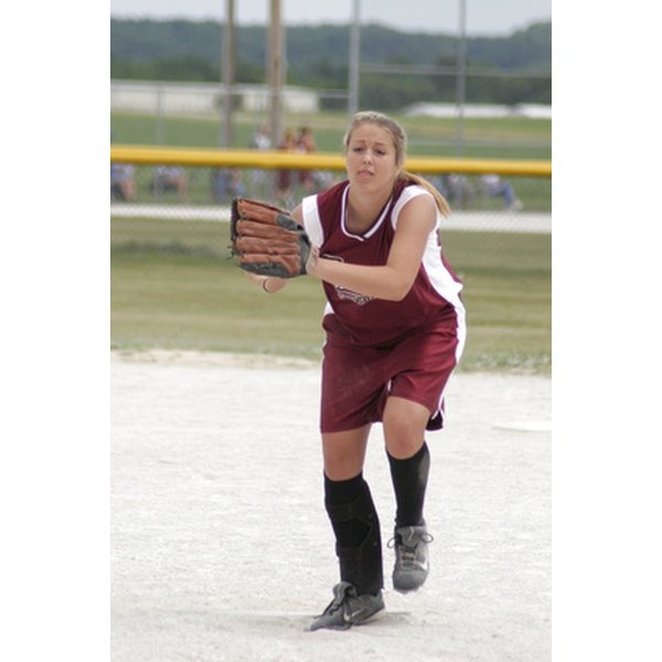 Tips on Pitching Modified Pitch Softball | Healthfully