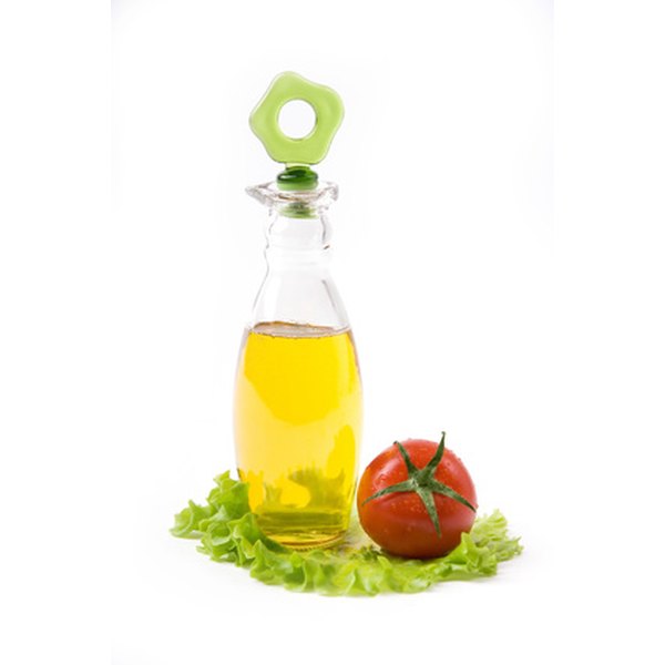 Can You Substitute Shortening for Vegetable Oil? | Our ...