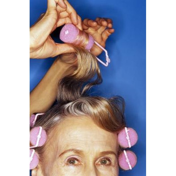 How to Remove Sponge Curlers Without Frizz | Synonym