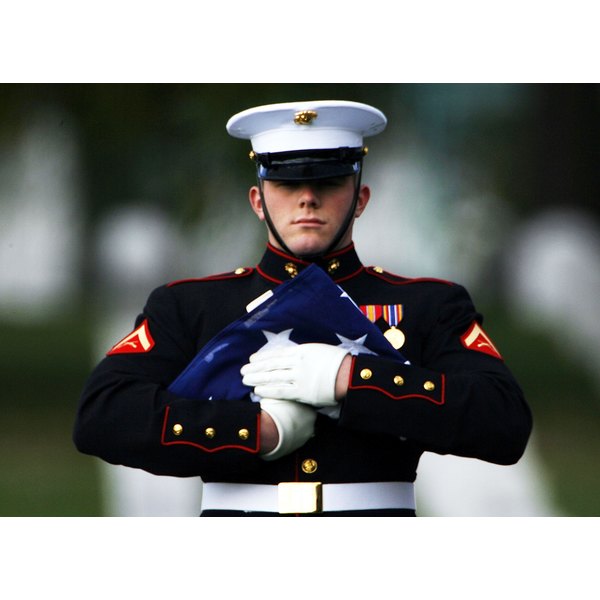 How to Wear a Marine Corps Dress Uniform | Our Everyday Life