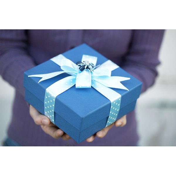Ideas for Anonymous Gifts or Cards | Our Everyday Life