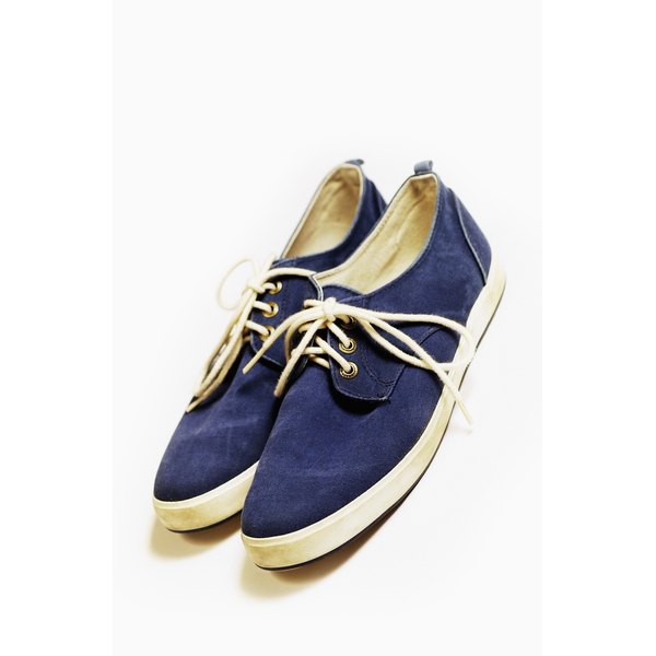 How To Get Rid Of Yellow Streaks On Canvas Keds Our Everyday Life Clean Stained Keds With A Bit Of Elbow Grease