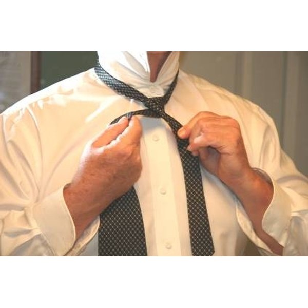 How to Fix a Tie | Our Everyday Life