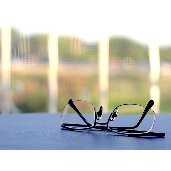 What Does the Magnification of Reading Glasses Mean? Synonym