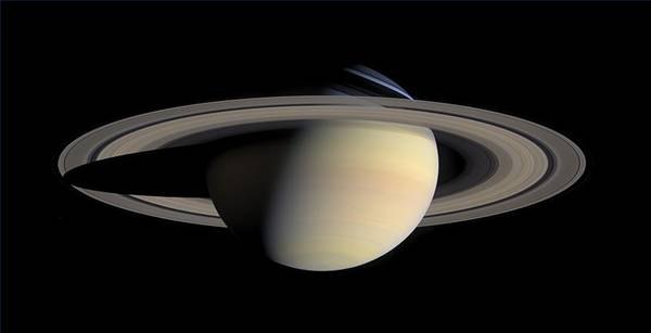 Saturn from the Cassini probe