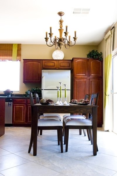 Pros Cons Of Kitchen Cabinet Refacing Homesteady