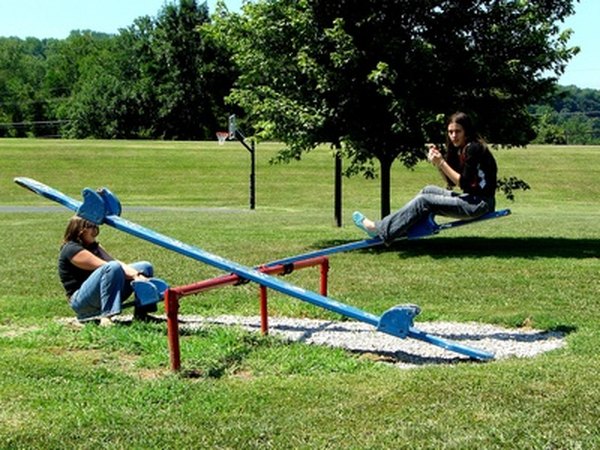 Teeter-totters rely on the same principles as catapults.