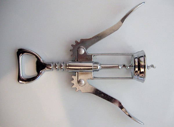 This bottle opener is a complex machine built around a screw. 