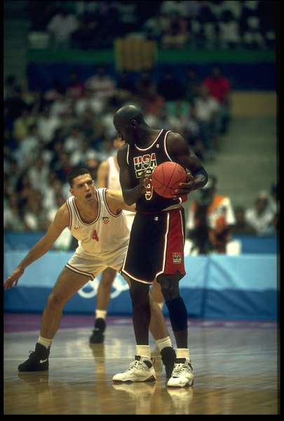 O Dream Team das Olimpíadas de 1992 venceu todos os jogos rumo à medalha de ouro com uma vantagem de 44 pontos