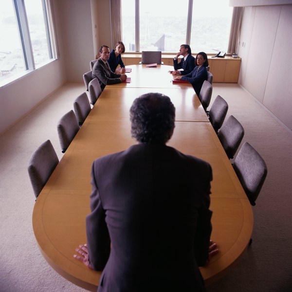 É preciso respeitar o chefe, mas sem ser puxa-saco