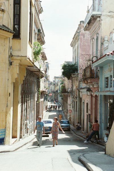 Comércios tradicionais, como sorveterias e cafés são pontos turísticos