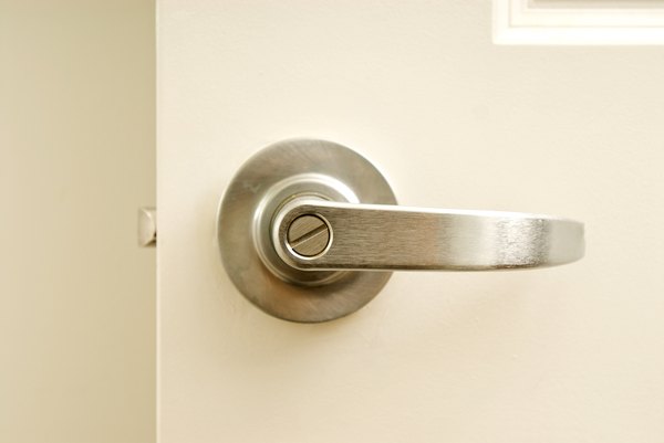 how-to-tighten-a-lever-door-handle-homesteady