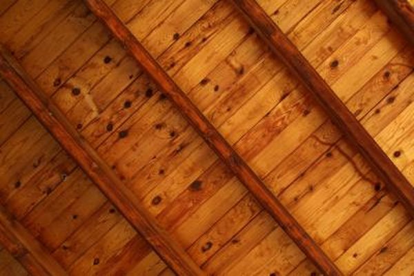 How To Decorate A Room That Has A Wood Ceiling Home Guides