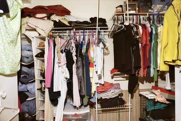 A reorganização do guarda-roupa deixará tudo fácil de encontrar
